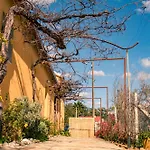 Aparthotel Quinta-lina De Serpins