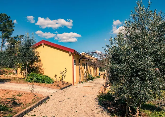 Apart-hotel Quinta-lina De 3*